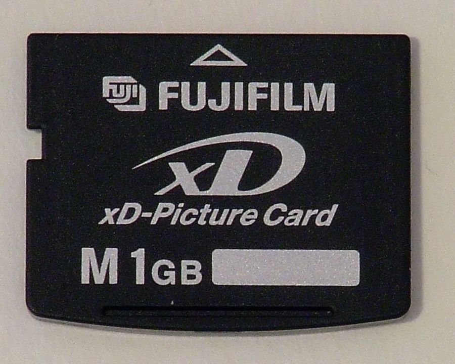 XD_card_typeM_1G_Fujifilm.JPG
