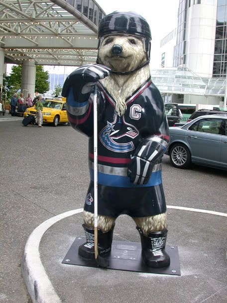 036_NazzyBear.jpg